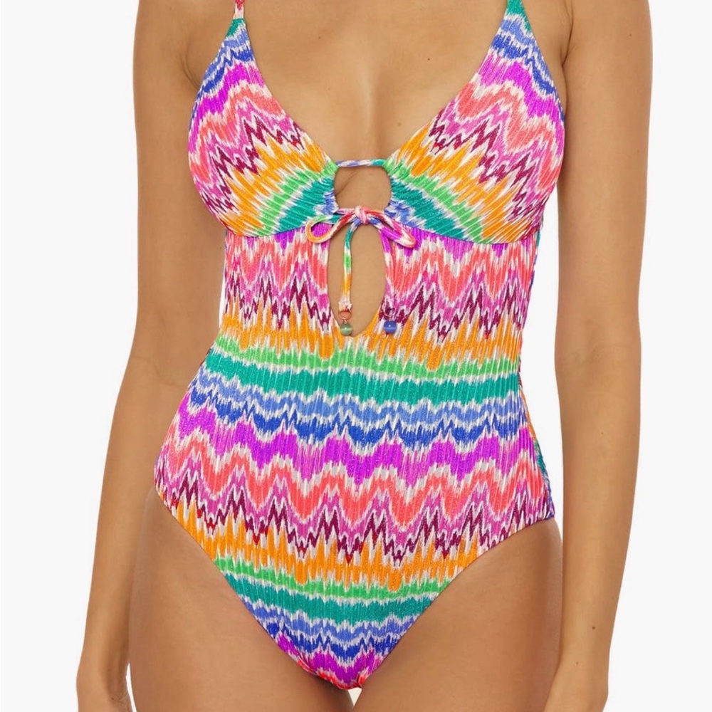 NWT BECCA RIO METALLIC ZIG-ZAG ONE PIECE SWIMSUIT SZ MEDIUM